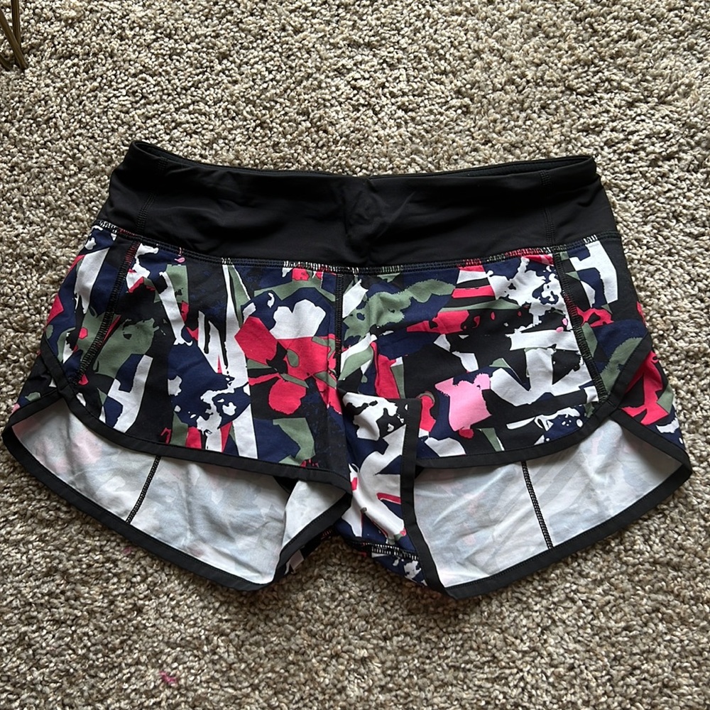 Lululemon Speed-up shorts size 4